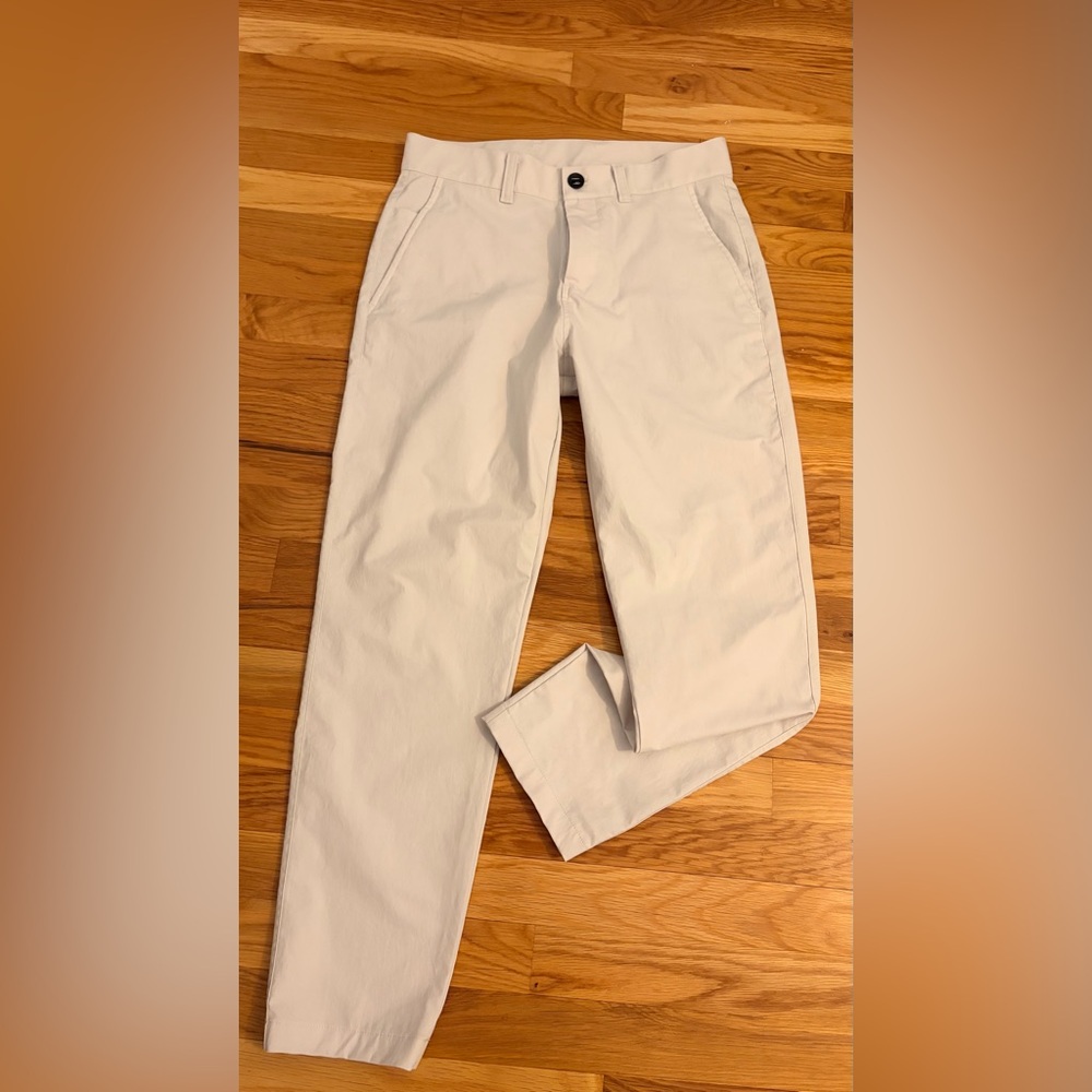 Lululemon Men Size 30 Relaxed Tapered Trouser Bone (Ankle) Pants